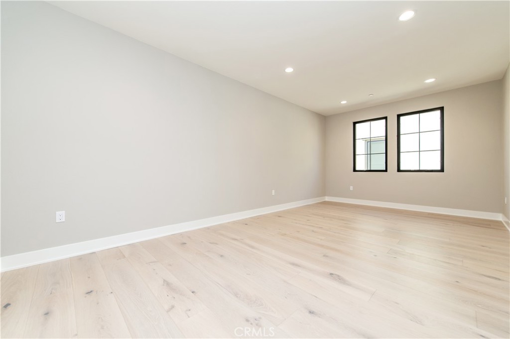 457 Treeline, Irvine CA 92602 - photo 24