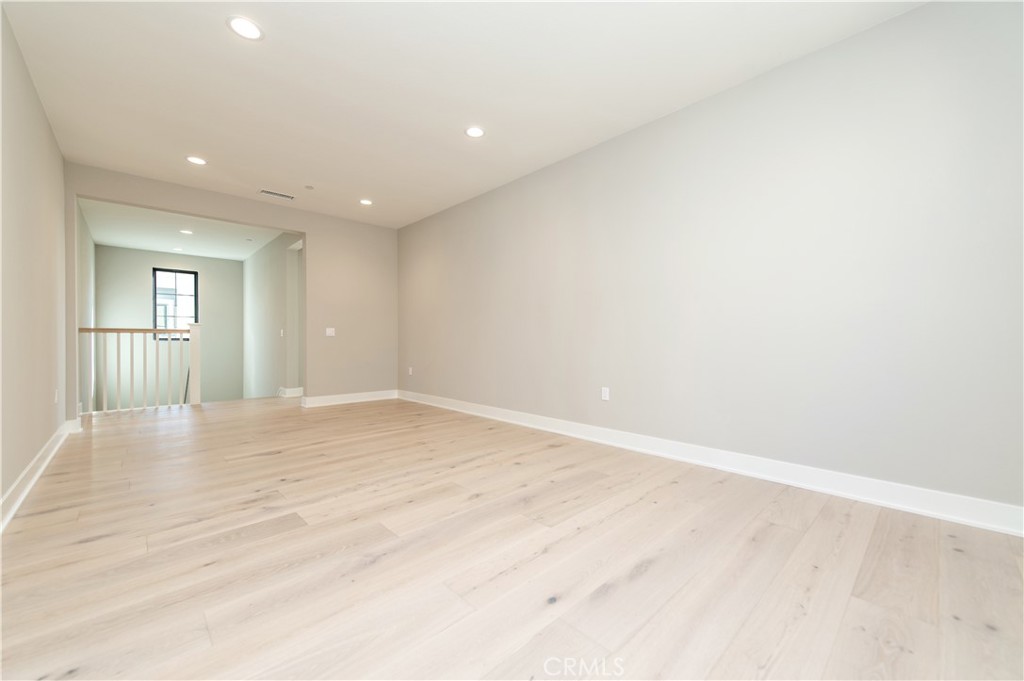 457 Treeline, Irvine CA 92602 - photo 25