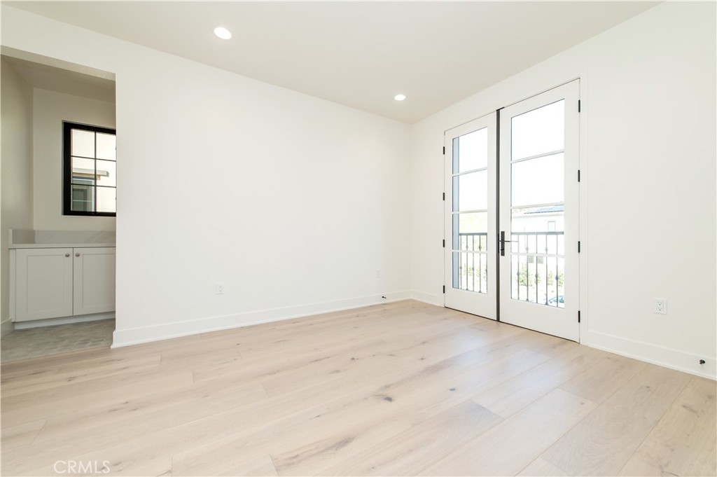 457 Treeline, Irvine CA 92602 - photo 30