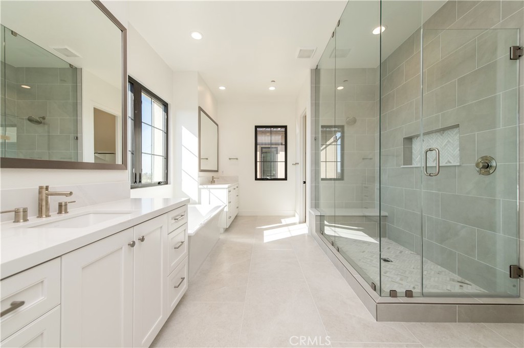 457 Treeline, Irvine CA 92602 - photo 35