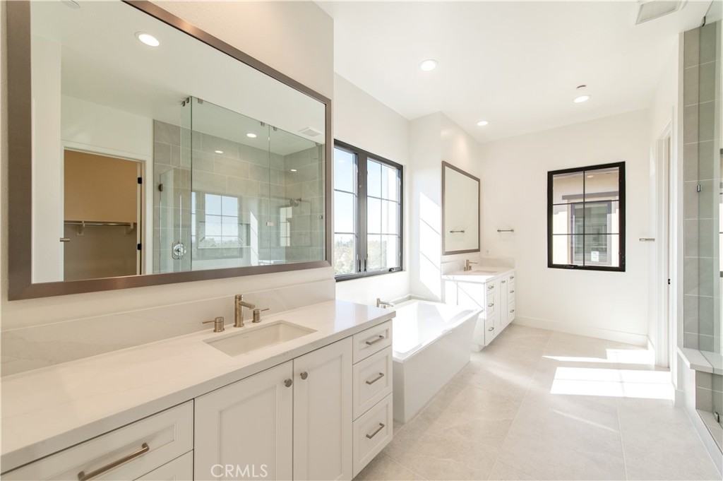 457 Treeline, Irvine CA 92602 - photo 36