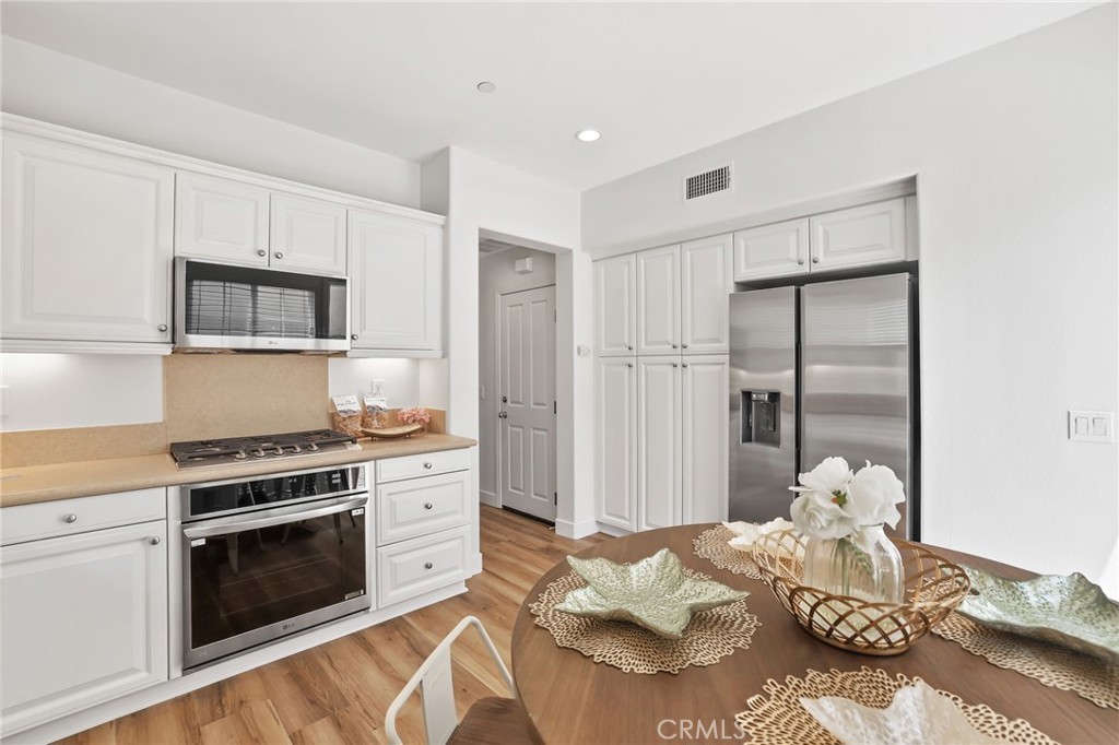 All new stainless steel appliances - 46 Arborside, Irvine CA 92603 - photo 21