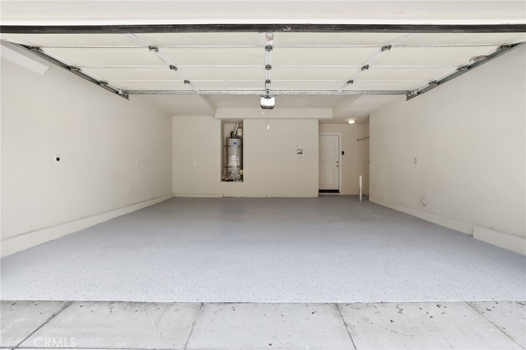 New Epoxy and flooring and freshly painted walls - 46 Arborside, Irvine CA 92603 - photo 45