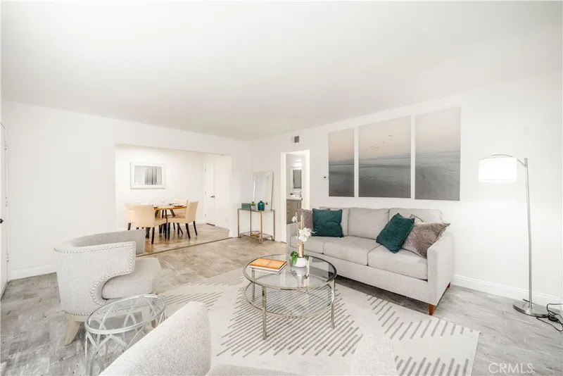 46 Echo Run 16, Irvine, CA 92614