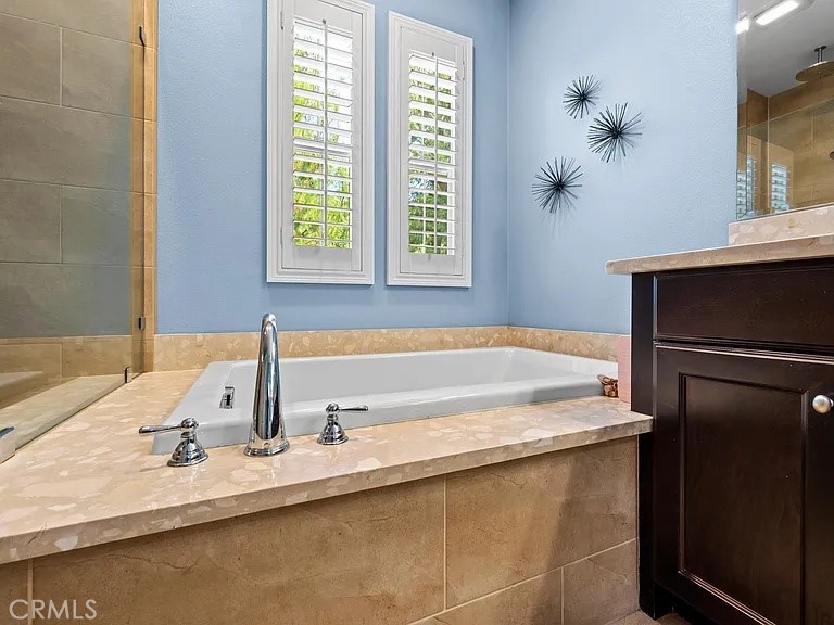 Primary Suite - 46 Pawprint, Irvine CA 92618 - photo 14