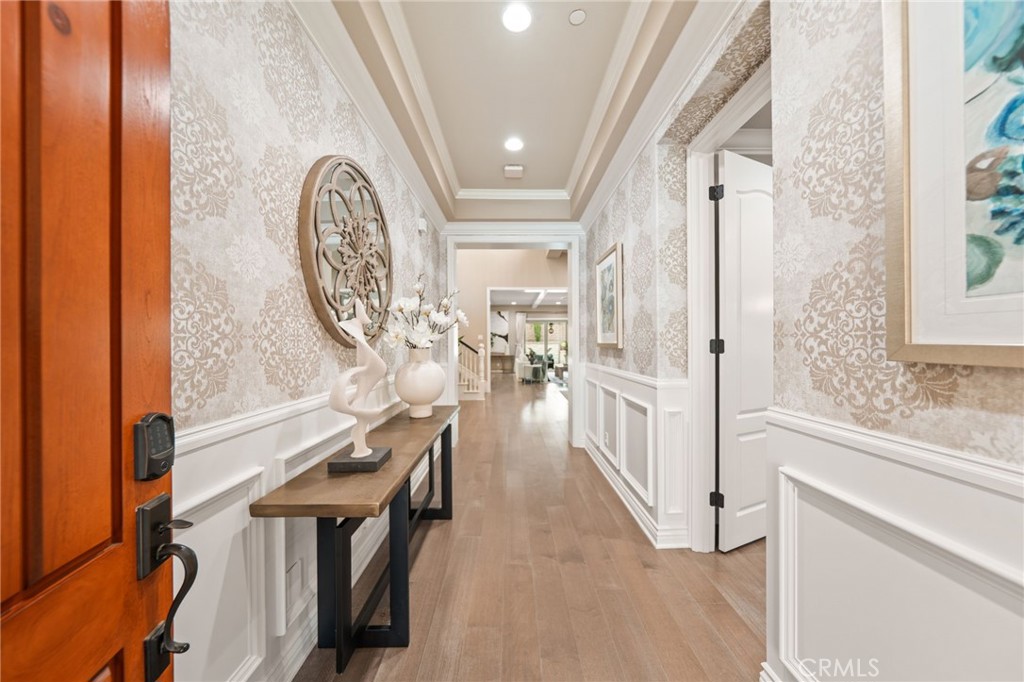 46 Shadybend, Irvine CA 92602 - photo 2
