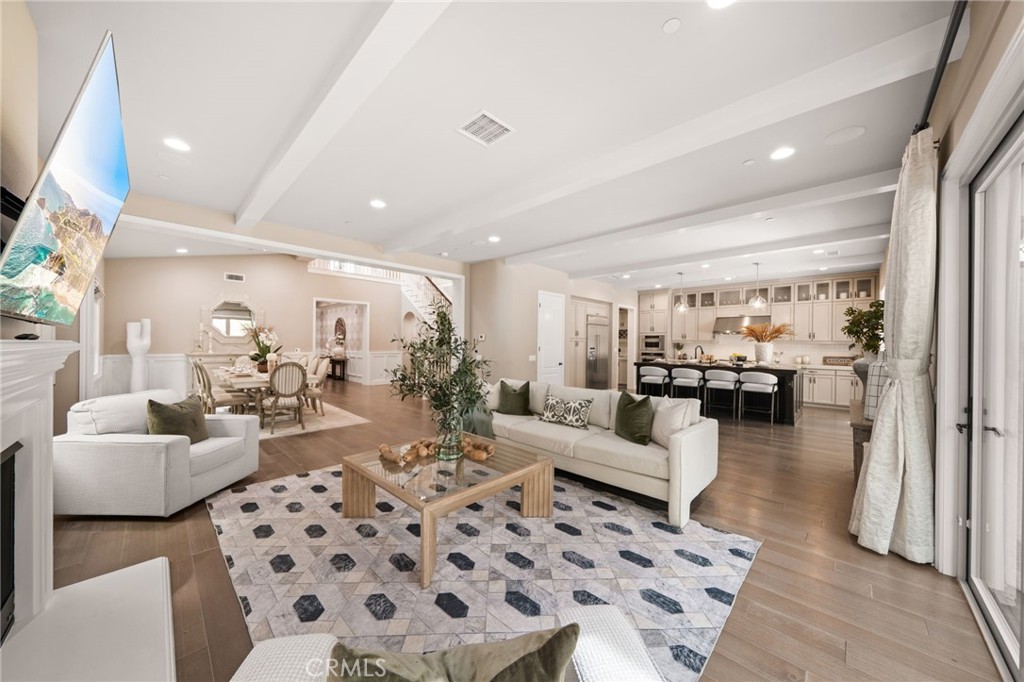 46 Shadybend, Irvine CA 92602 - photo 4