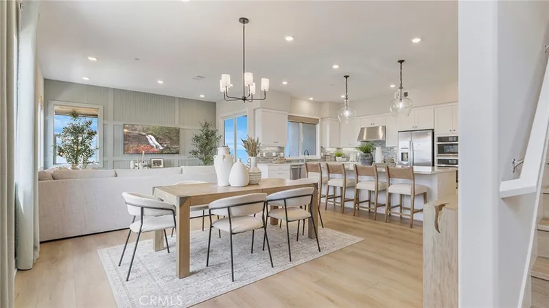 461 Mulligan, Irvine, CA 92618