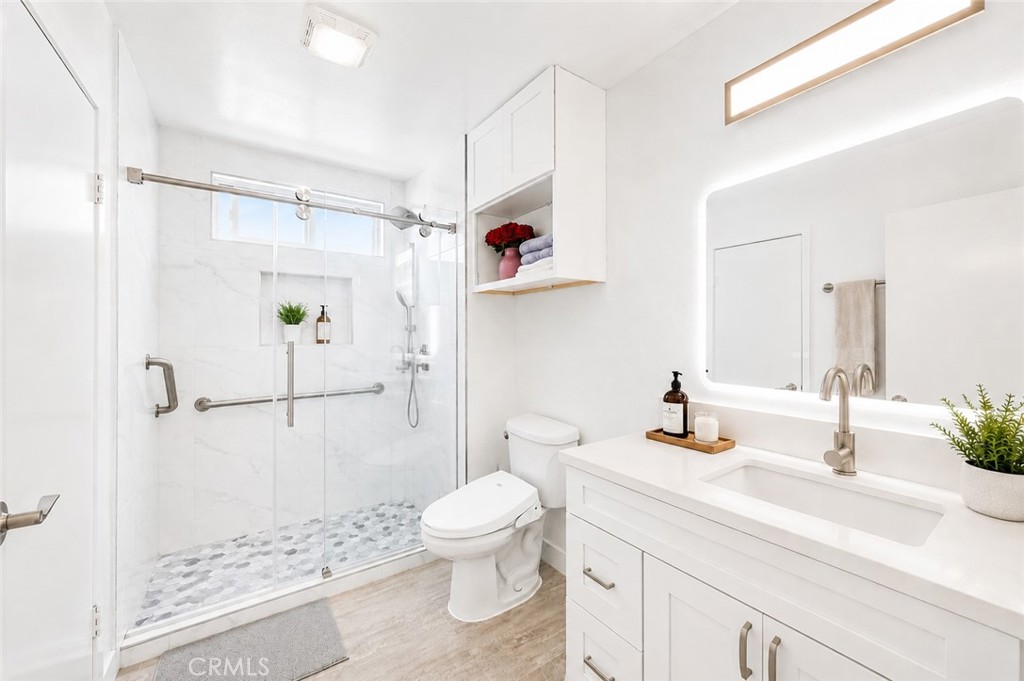47 Fox 27, Irvine CA 92614 - photo 10