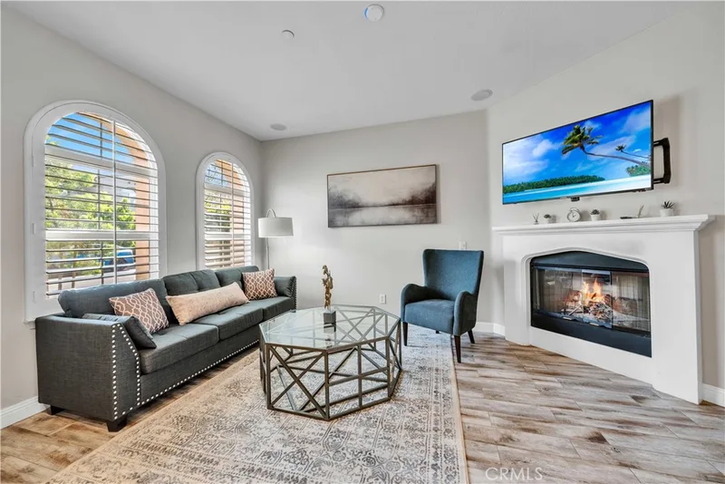 48 Bamboo, Irvine