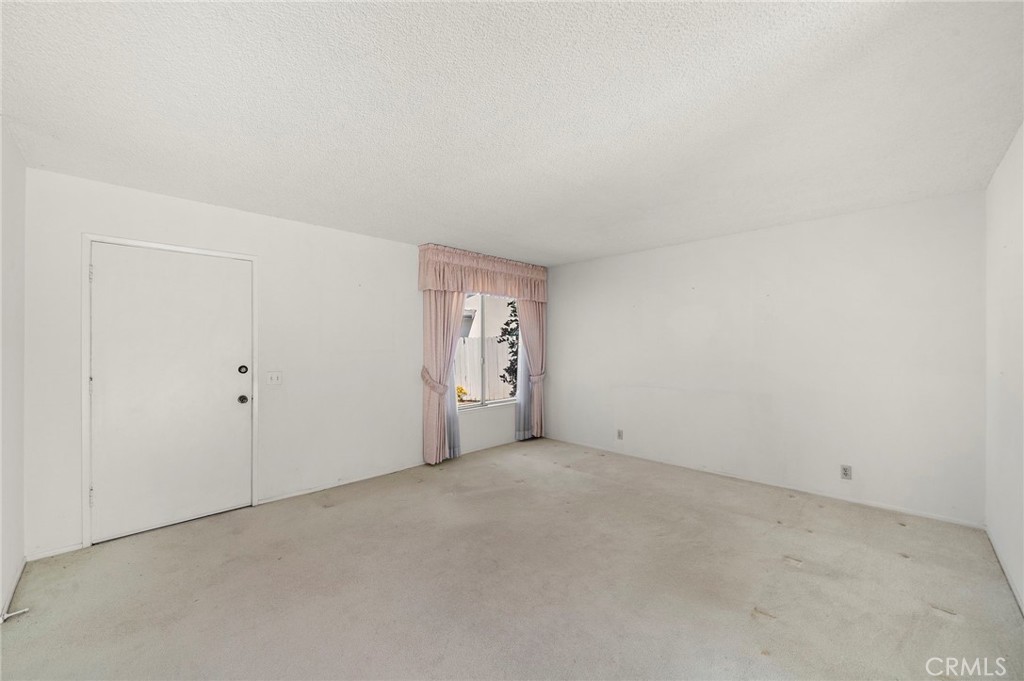 4862 Redbluff Circle, Irvine CA 92604 - photo 5