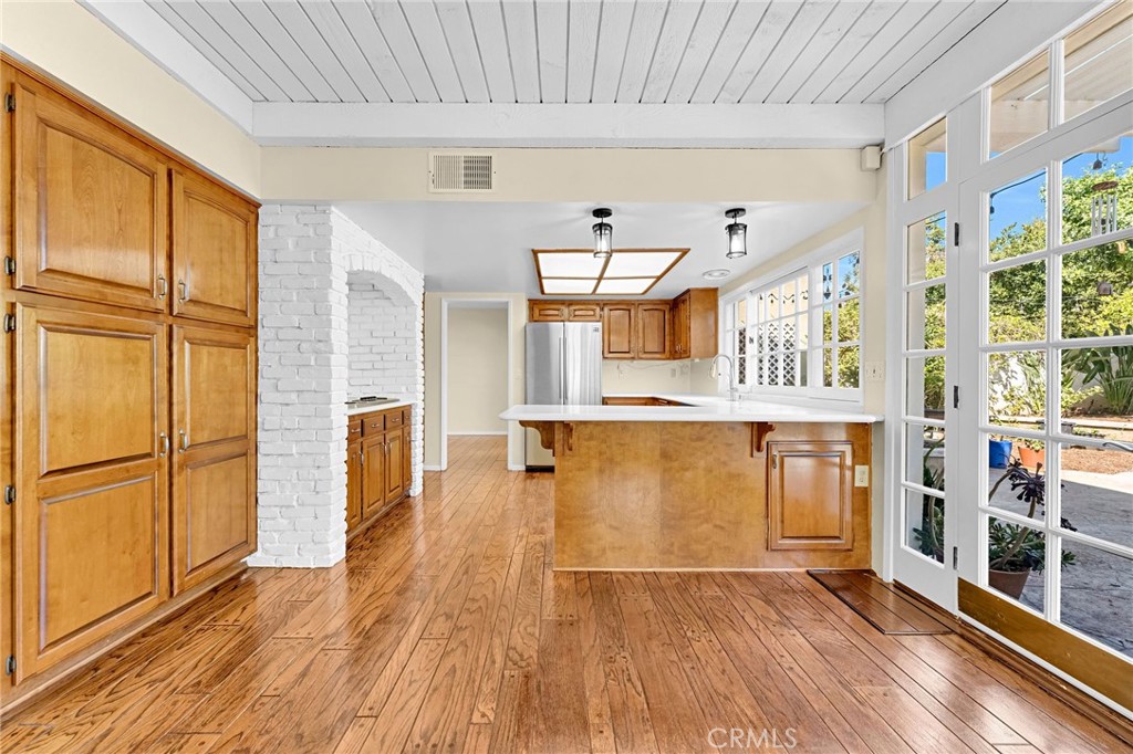 4871 Royce, Irvine CA 92612 - photo 12