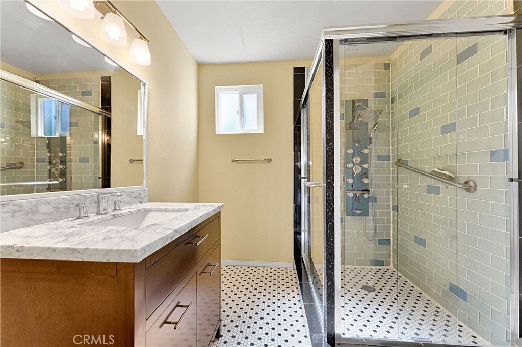 4871 Royce, Irvine CA 92612 - photo 19