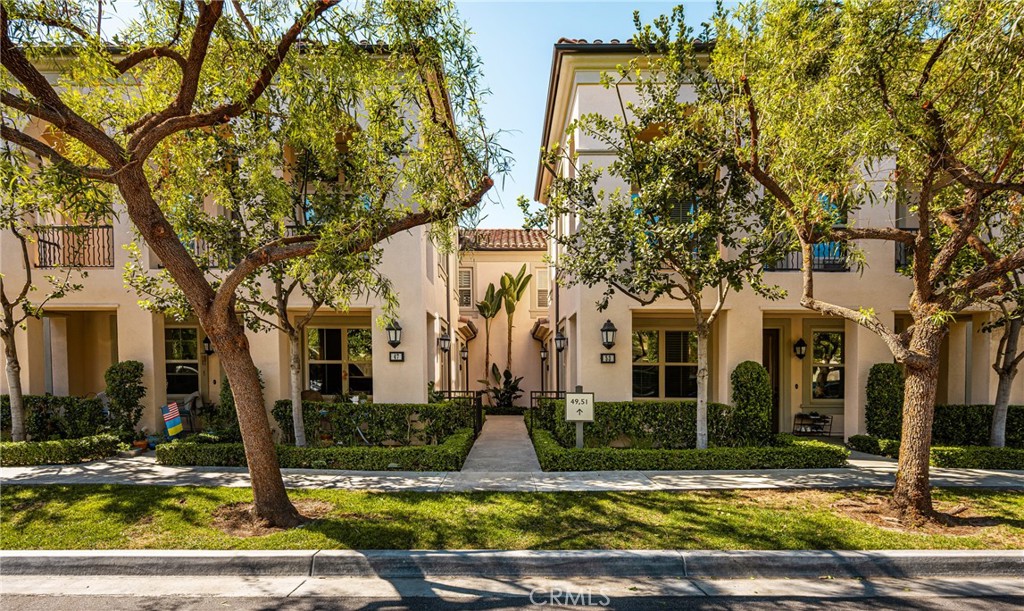 49 Kempton, Irvine CA 92620 - photo 1