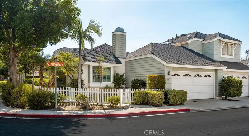49 Summerfield 99, Irvine, CA 92614