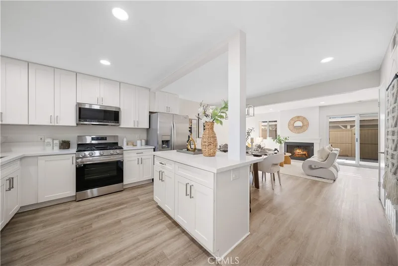 49 Thicket, Irvine, CA 92614
