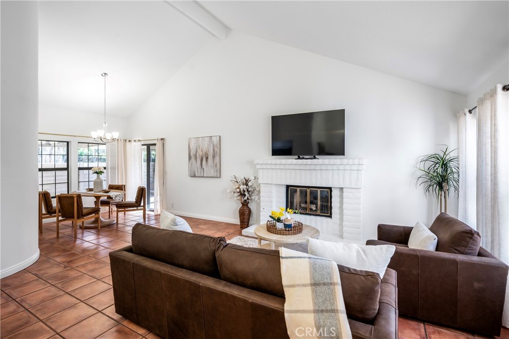 492 E Yale Loop, Irvine CA 92614 - photo 3
