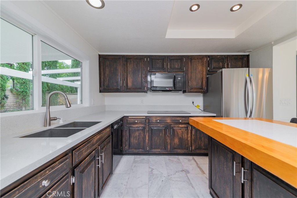 4972 Rochelle, Irvine CA 92604 - photo 11