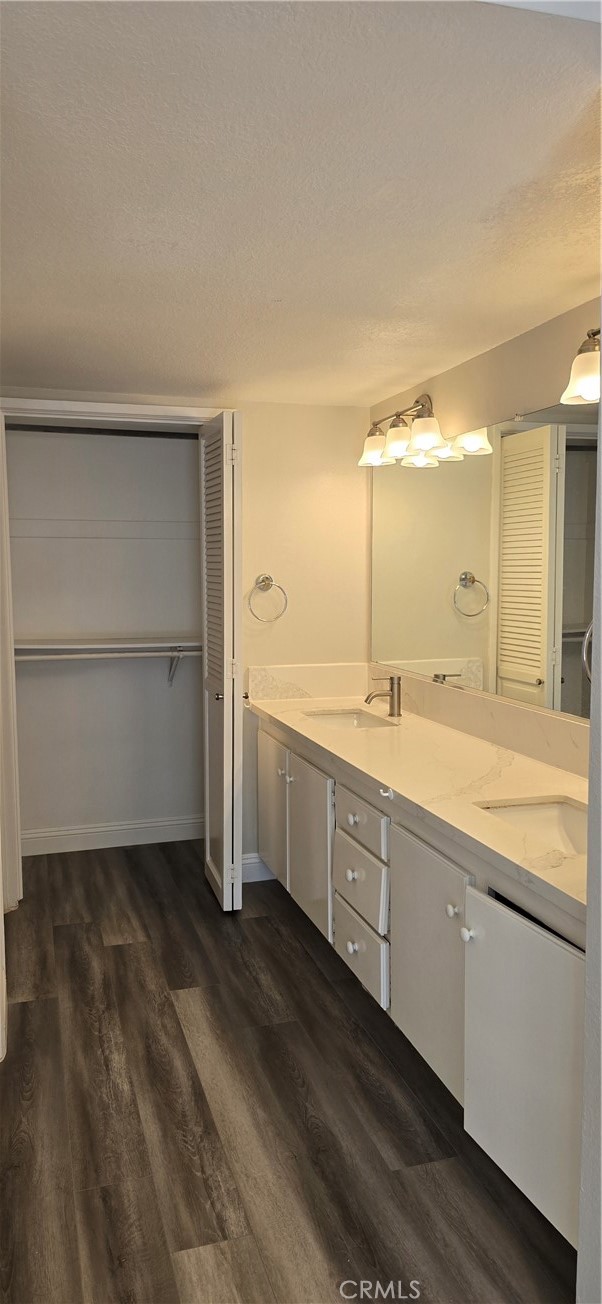 Master Bathroom - 4992 Paseo Dali, Irvine CA 92603 - photo 7