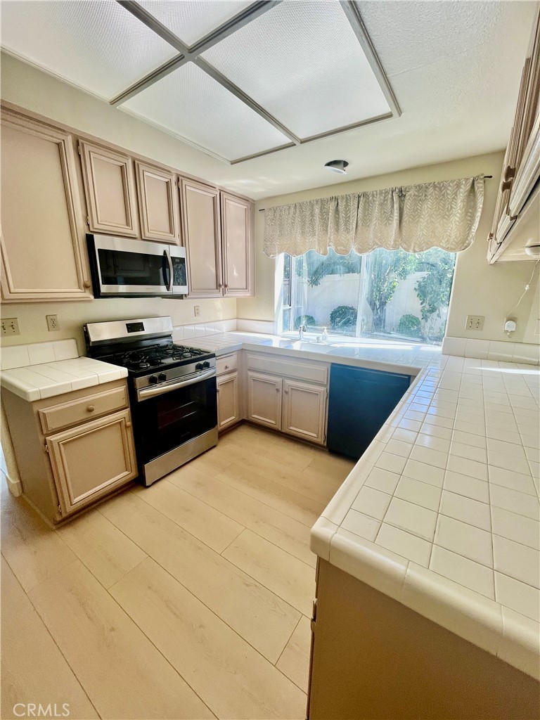 5 Aegean, Irvine CA 92614 - photo 8