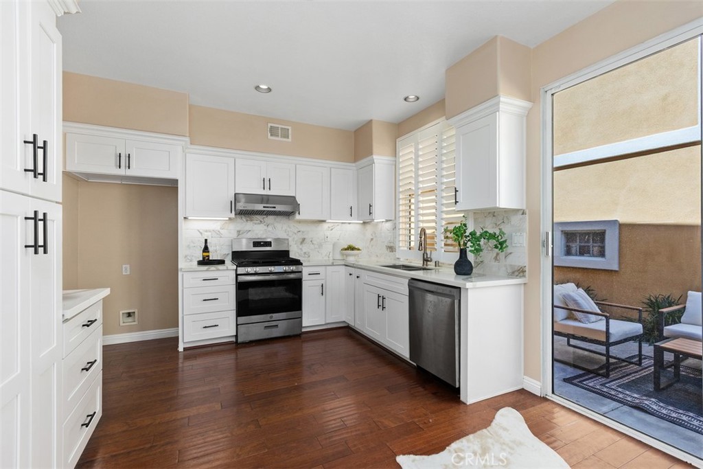 5 Altezza, Irvine CA 92606 - photo 9