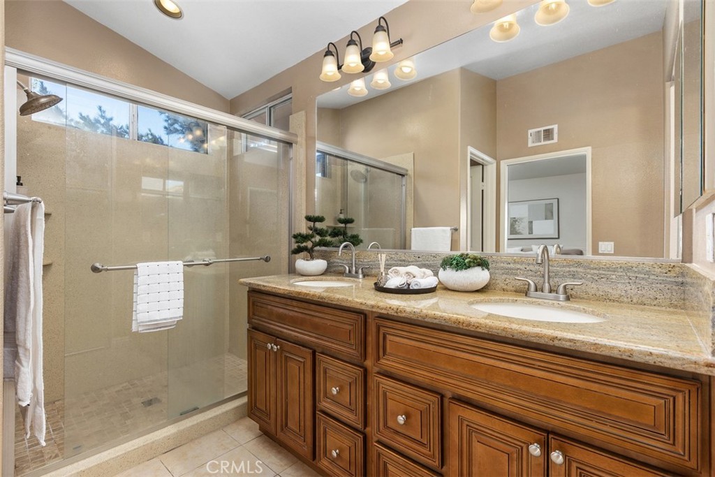 5 Altezza, Irvine CA 92606 - photo 15
