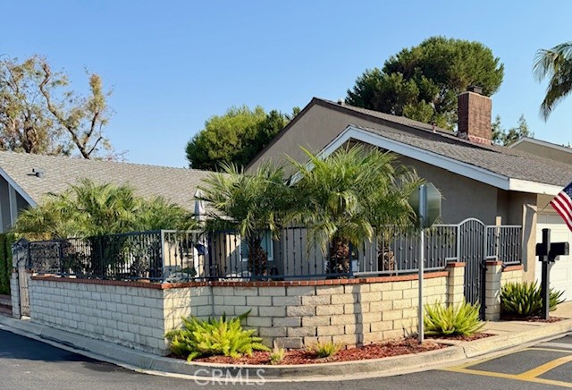 Corner Lot with Full Patio - 5 Butterfly, Irvine CA 92604 - photo 1