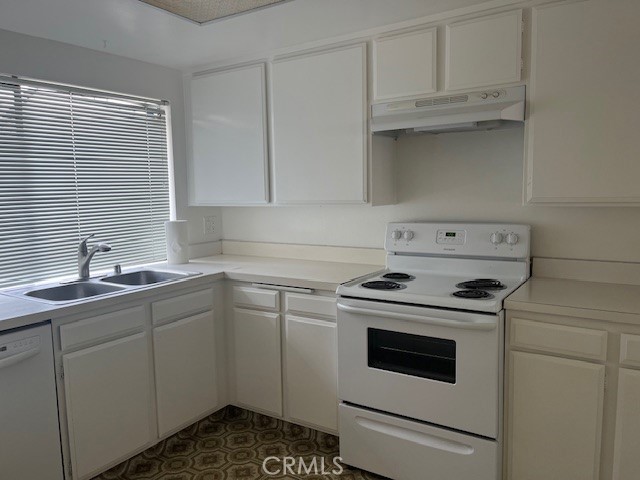 Kitchen - 5 Cashew, Irvine CA 92612 - photo 4