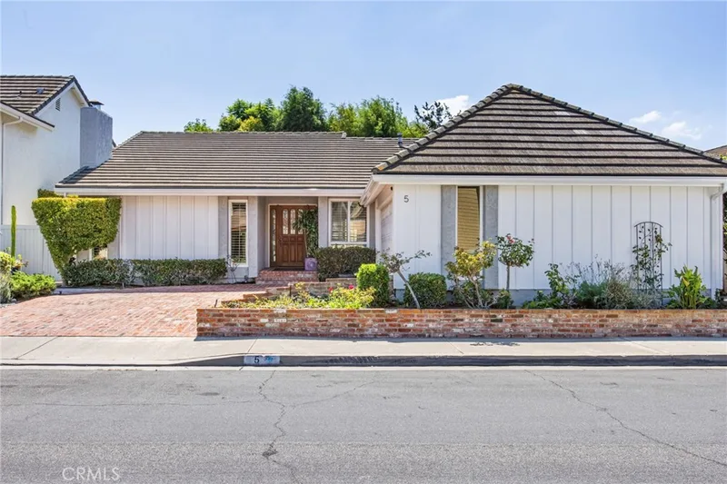 5 Deer Creek, Irvine