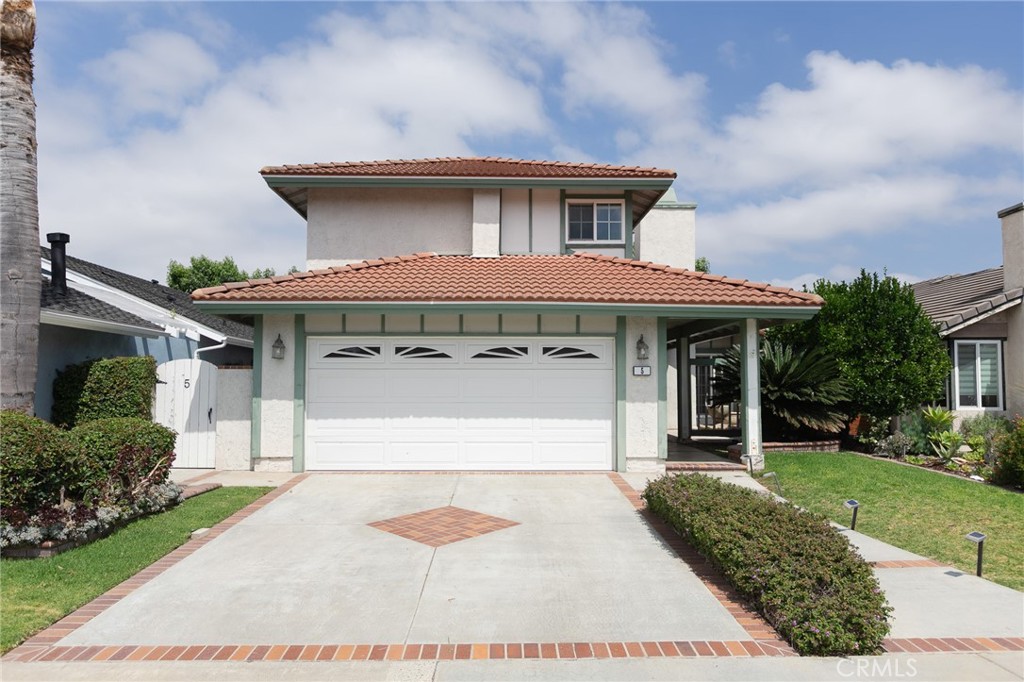 5 Petersburg, Irvine CA 92620 - photo 1