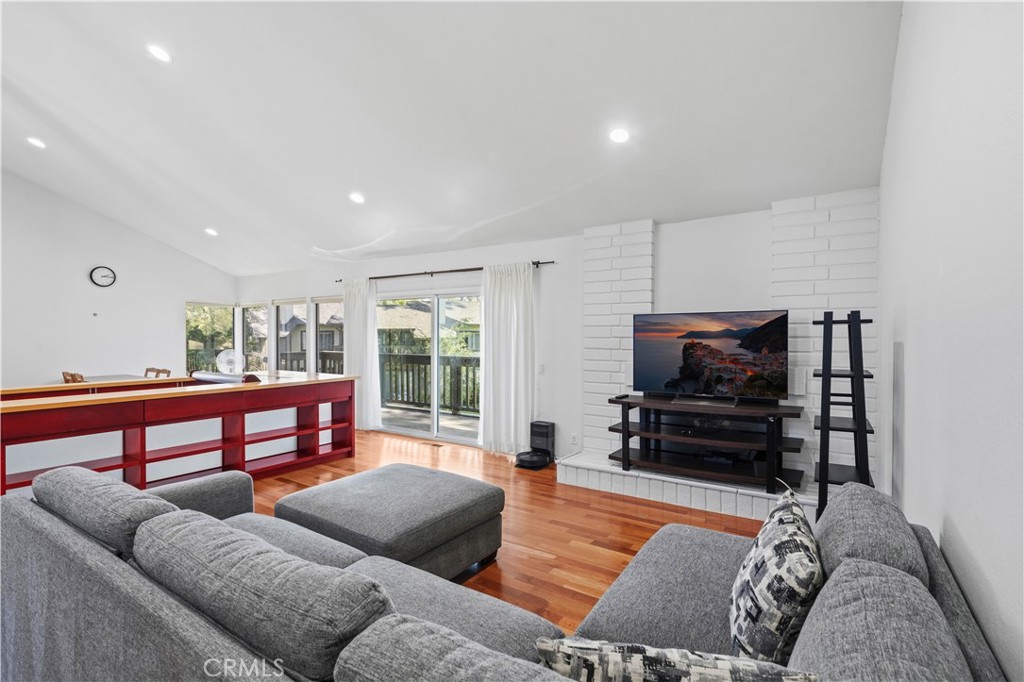 5 Solana, Irvine CA 92612 - photo 8