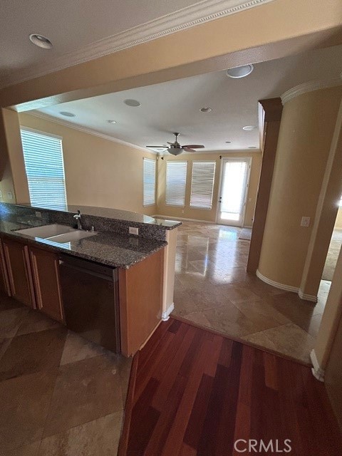5 Stonegate, Irvine CA 92602 - photo 2