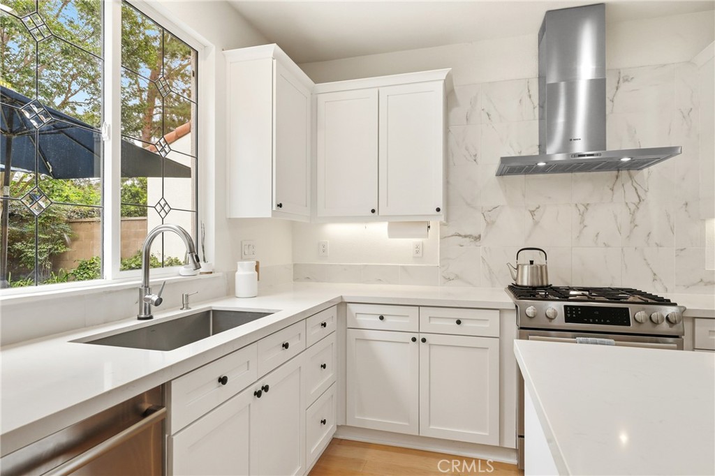 5 Upland, Irvine CA 92602 - photo 8