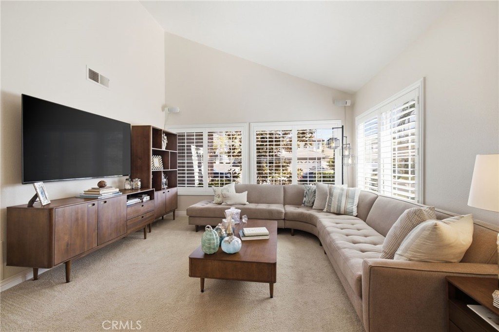 5 Wadsworth, Irvine CA 92620 - photo 2