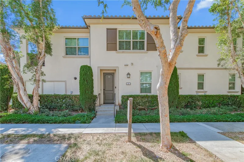 50 Rose Arch, Irvine, CA 92620