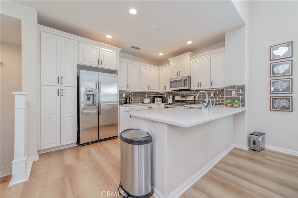 50 Rose Arch, Irvine CA 92620 - photo 6