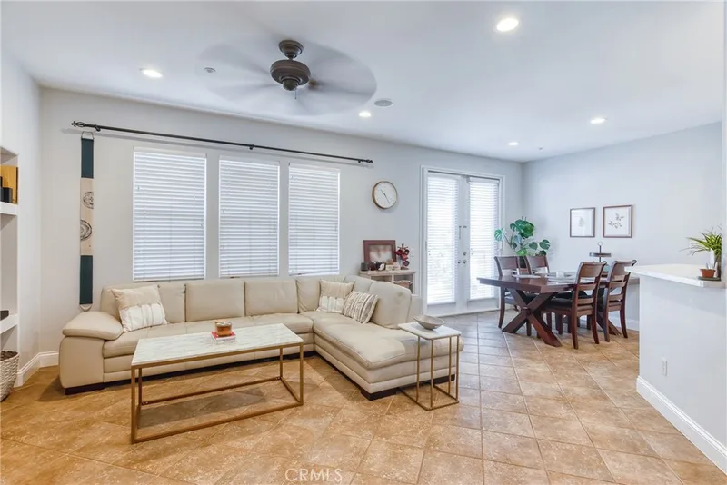 50 Sapphire, Irvine, CA 92602