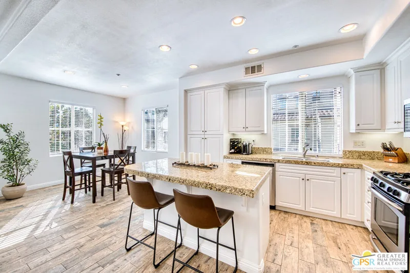 50 Vintage, Irvine, CA 92620