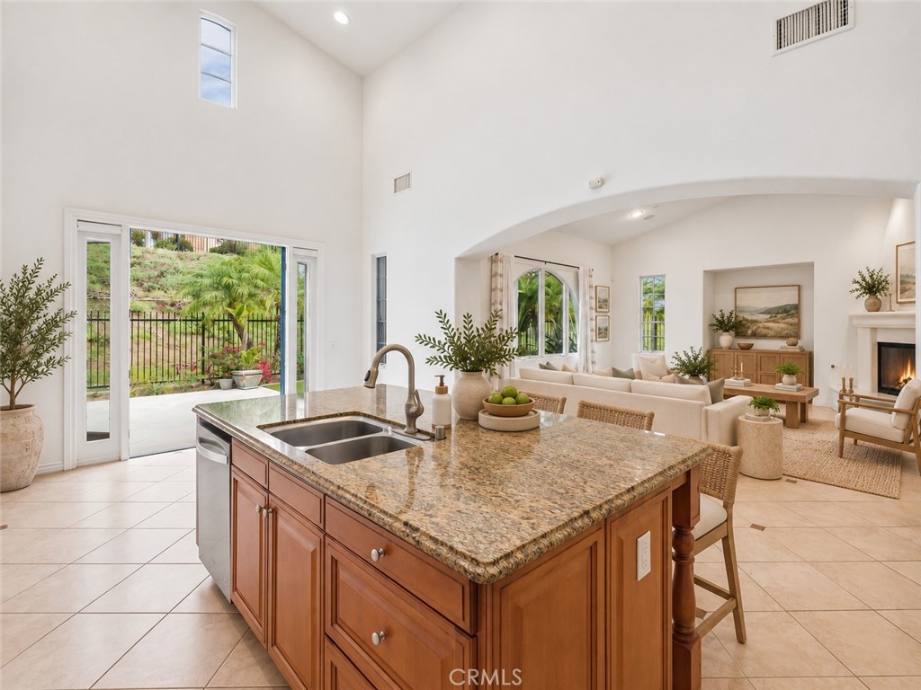 501 Luminous, Irvine CA 92603 - photo 11