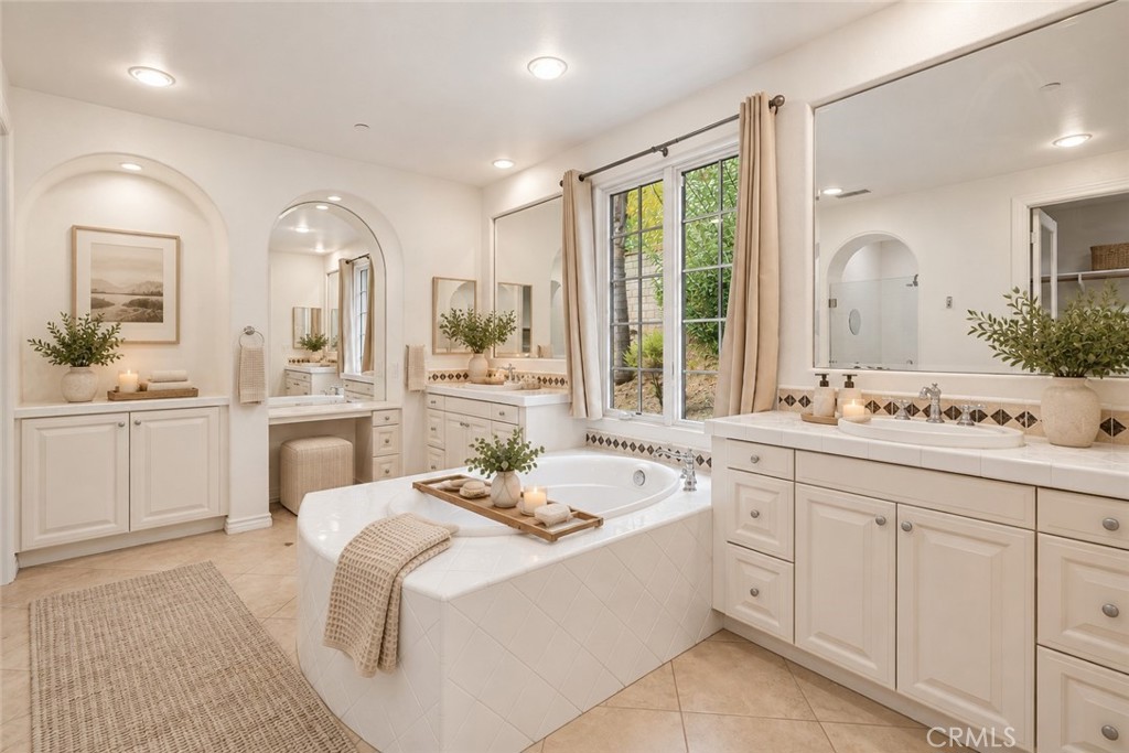 501 Luminous, Irvine CA 92603 - photo 23