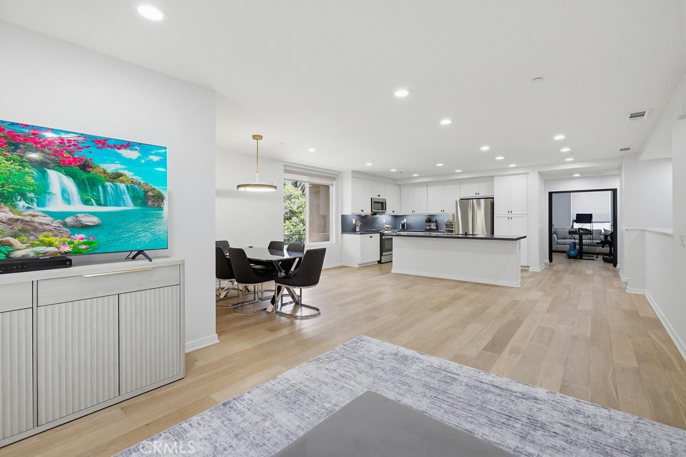 503 Rockefeller, Irvine CA 92612 - photo 1