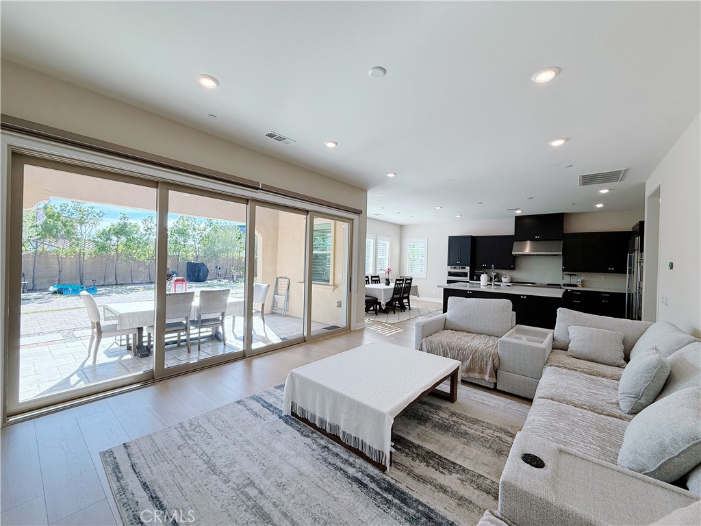 504 Cultivate, Irvine CA 92618 - photo 17