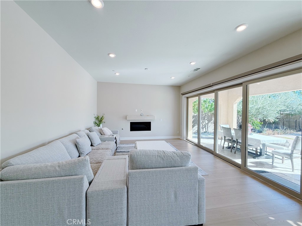 504 Cultivate, Irvine CA 92618 - photo 18