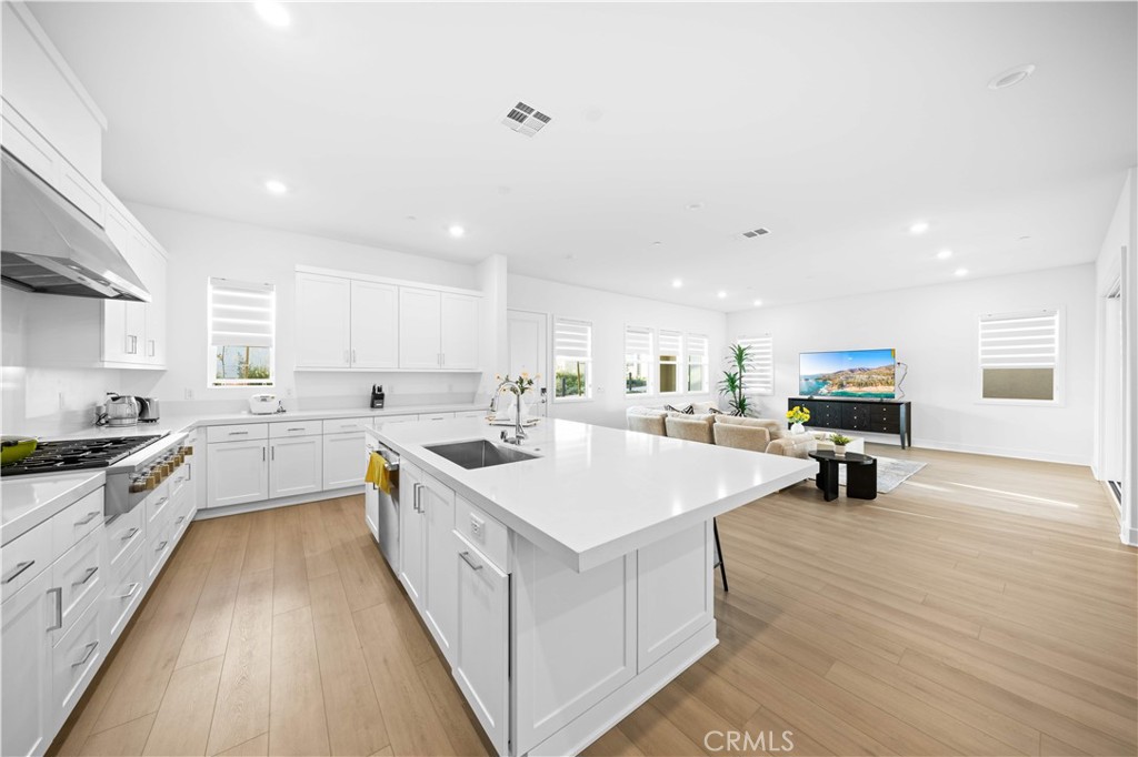 505 Durant, Irvine CA 92618 - photo 17