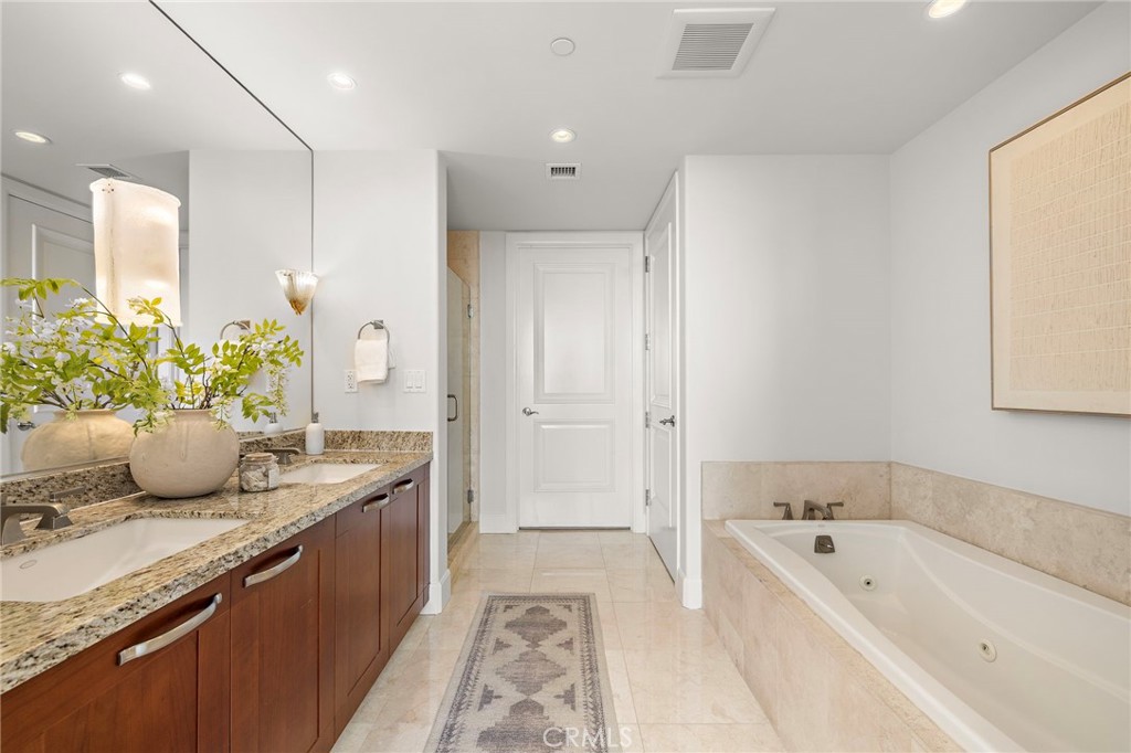 Primary suite bathroom - 5066 Scholarship, Irvine CA 92612 - photo 9