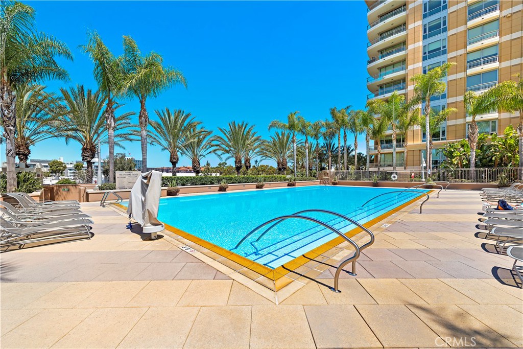 Community​​‌​​​​‌​​‌‌​​‌‌​​‌‌​​‌​​​‌‌​‌​​​​‌‌​‌​​ Pool - 5066 Scholarship, Irvine CA 92612 - photo 29