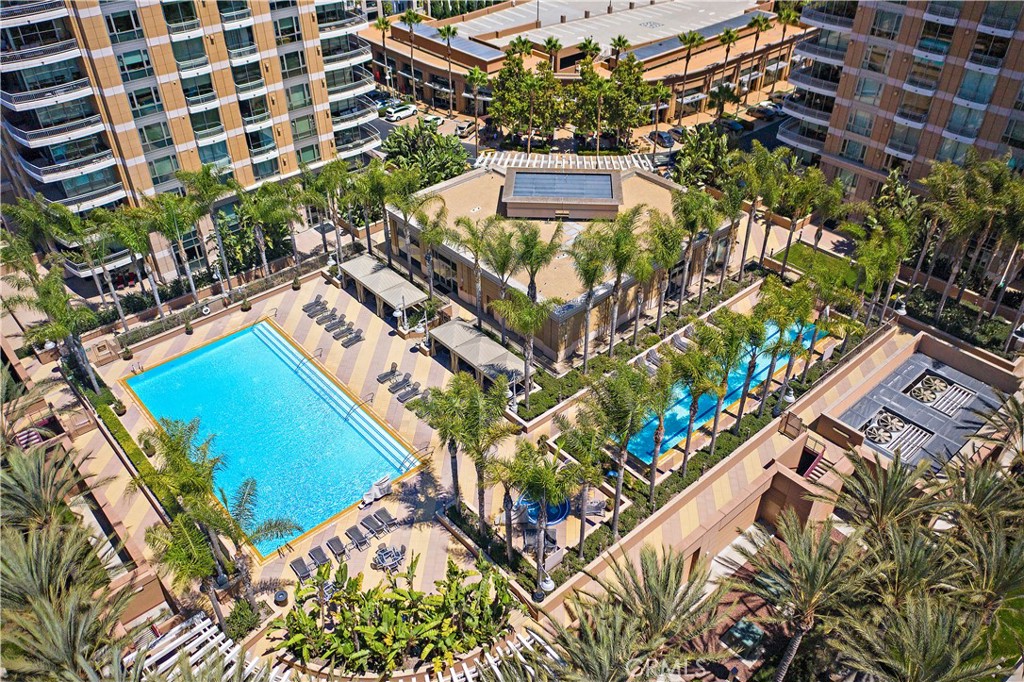 Community pools and fitness center - 5066 Scholarship, Irvine CA 92612 - photo 30