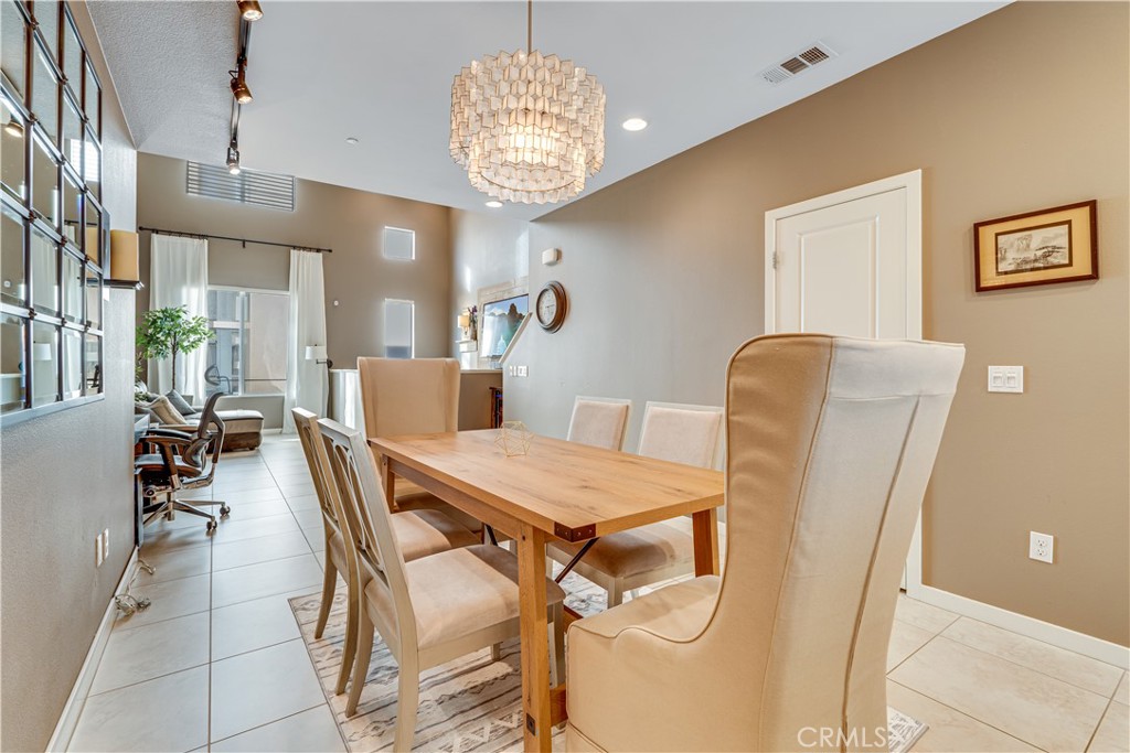507 Rockefeller, Irvine CA 92612 - photo 6
