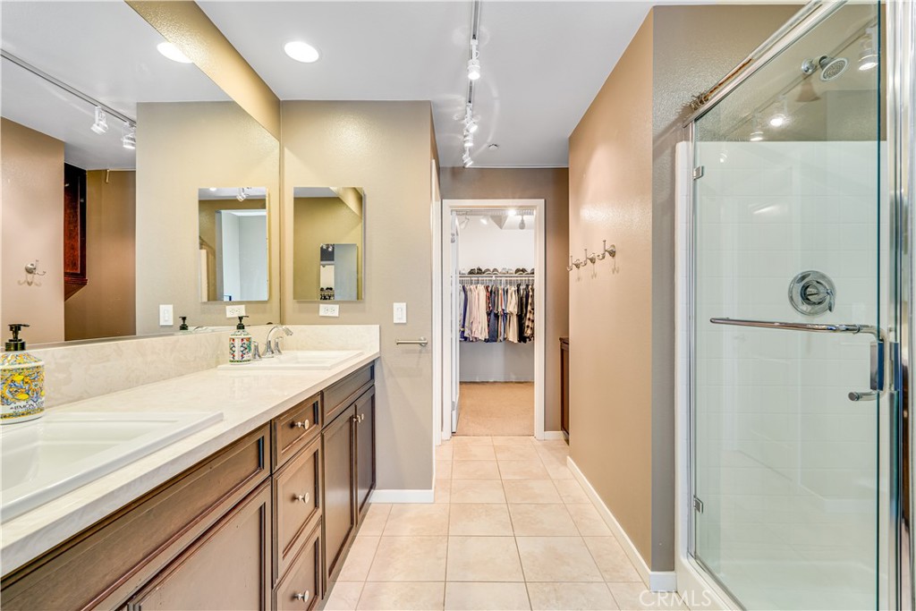 507 Rockefeller, Irvine CA 92612 - photo 14