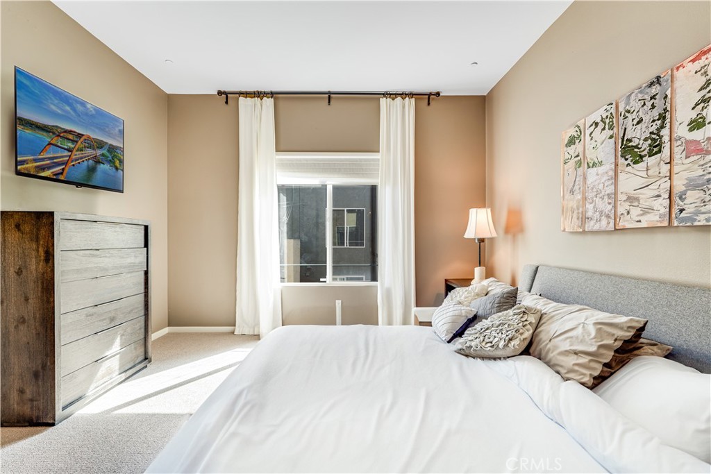 507 Rockefeller, Irvine CA 92612 - photo 18